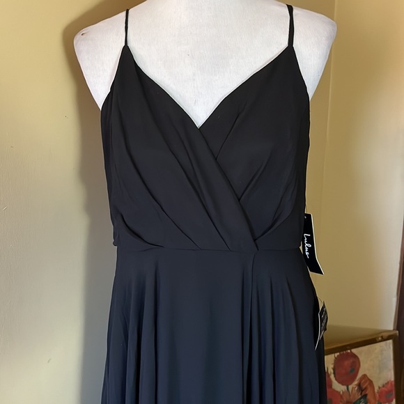 LULU's Size XL Black-Tie Gown Flowing Maxi V-Neck Fitted Top Flowing Skirt NEW - Picture 5 of 12